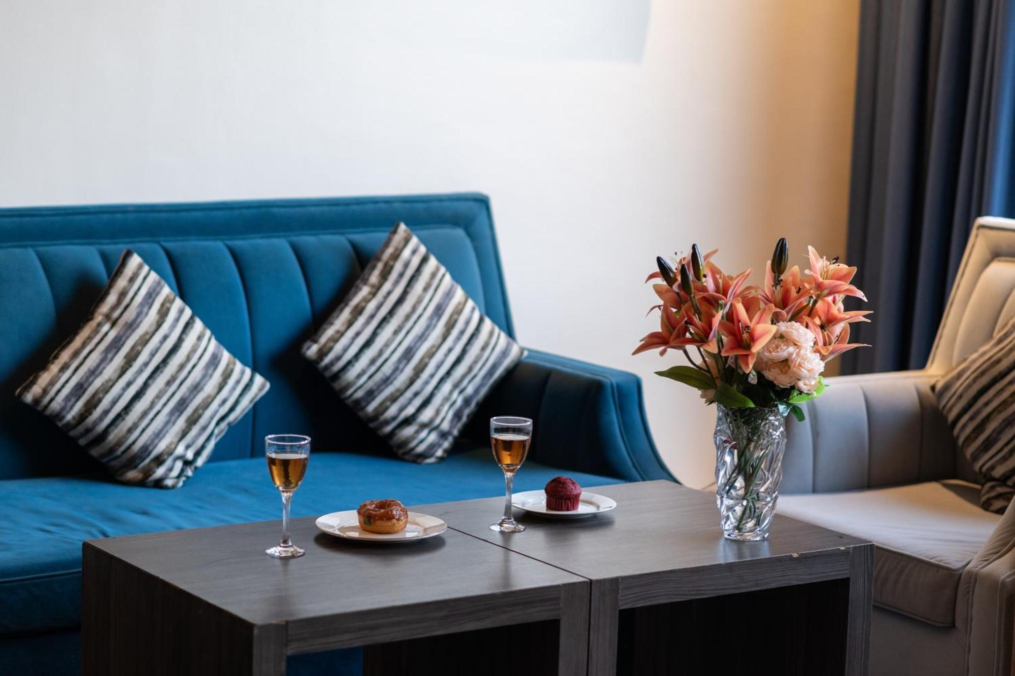 The Corner Hotel Resorts - Riyad Extérieur photo